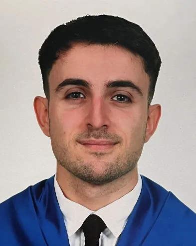 Adrián Gómez