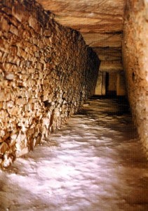 Corredor del dolmen de El Romeral.