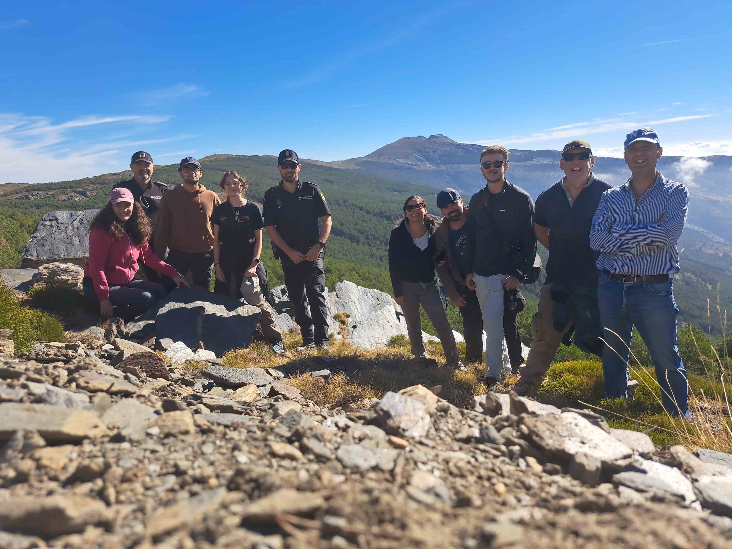 Visitamos Sitios Prehistóricos en Sierra Nevada