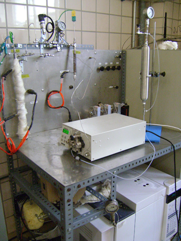 Reactor HP1 y Cromatógrafo