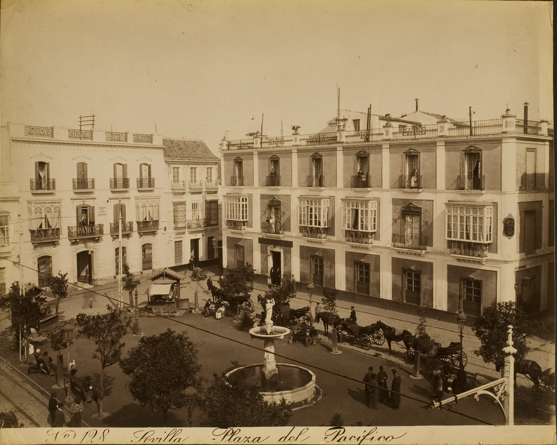 Emilio Beauchy, Sevilla_Plaza del Pacífico