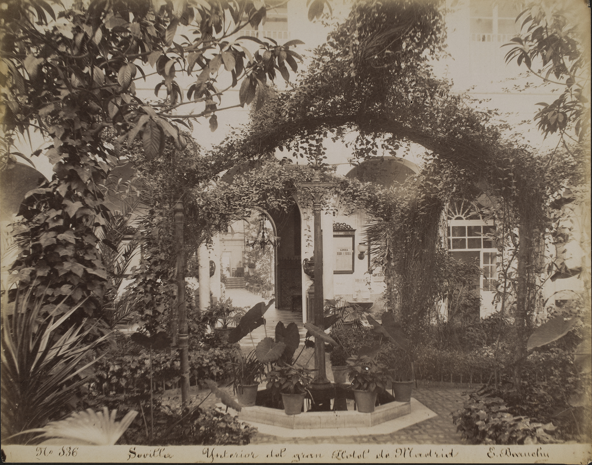 Emilio Beauchy, Sevilla_Interior del Gran Hotel de Madrid