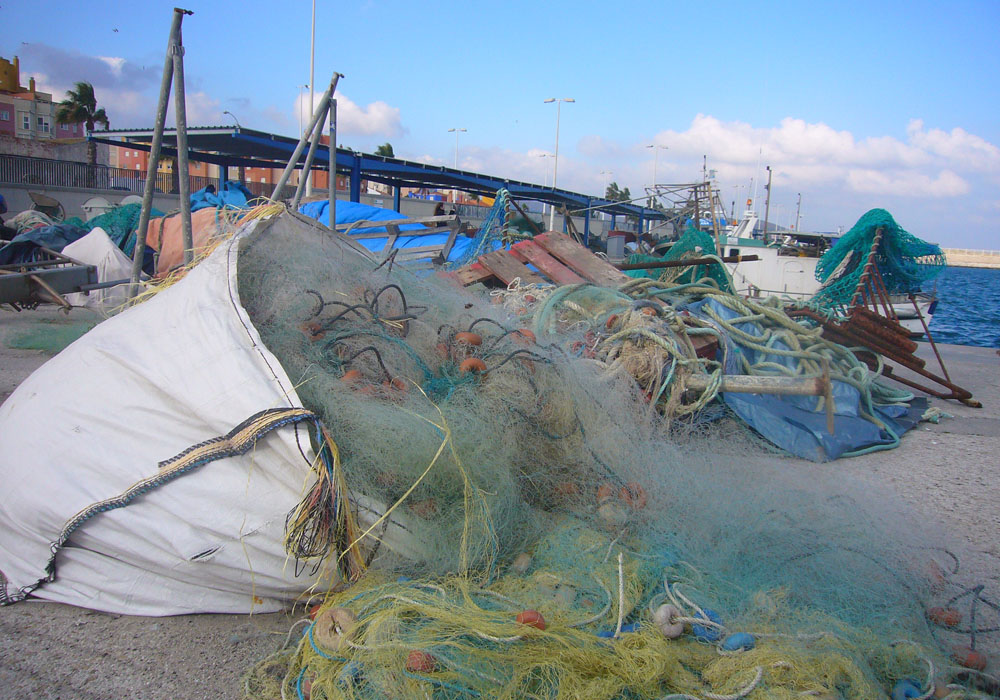 Artes de pesca en el muelle