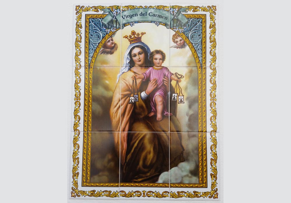 Azulejo de la Virgen del Carmen en la barriada La Bajadilla