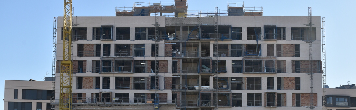 fachada vivienda en construccion